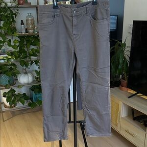 Prana Slim Fit 38/30. Excellent Condition.